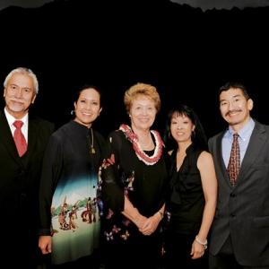 Billy Richards and Debbie Nakanelua-Richards, Sandra Theunick, and Pam and Mark Matsumoto