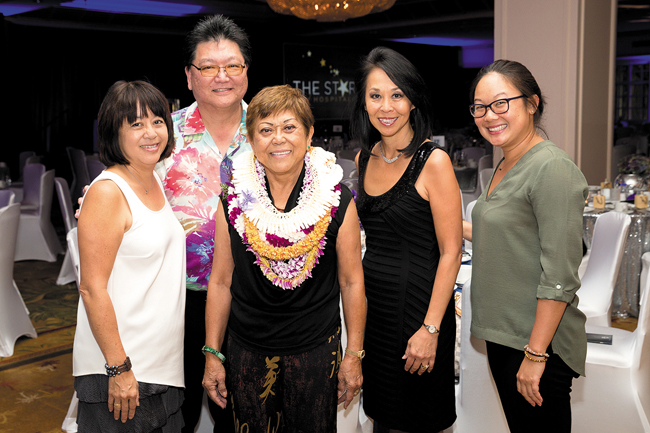 Laurie Ihara, Ike Furukawa, Lorrie Lum, Charlene Nakamura and Nicole Nagashima
