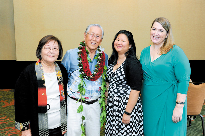 UH Distinguished Alumni - MidWeek